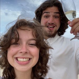 Meet your Posher, Regan